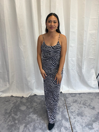 Hella Maxi