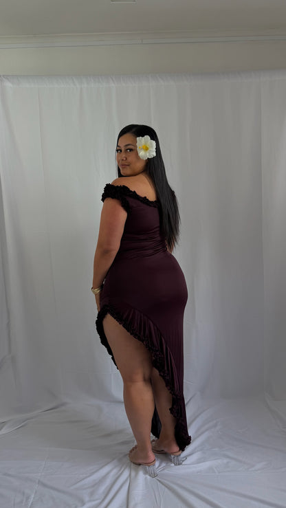 Ariele Off Shoulder