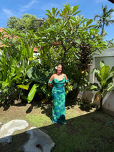 Calista Off Shoulder