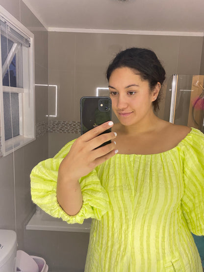 Off the shoulder princess Puff
